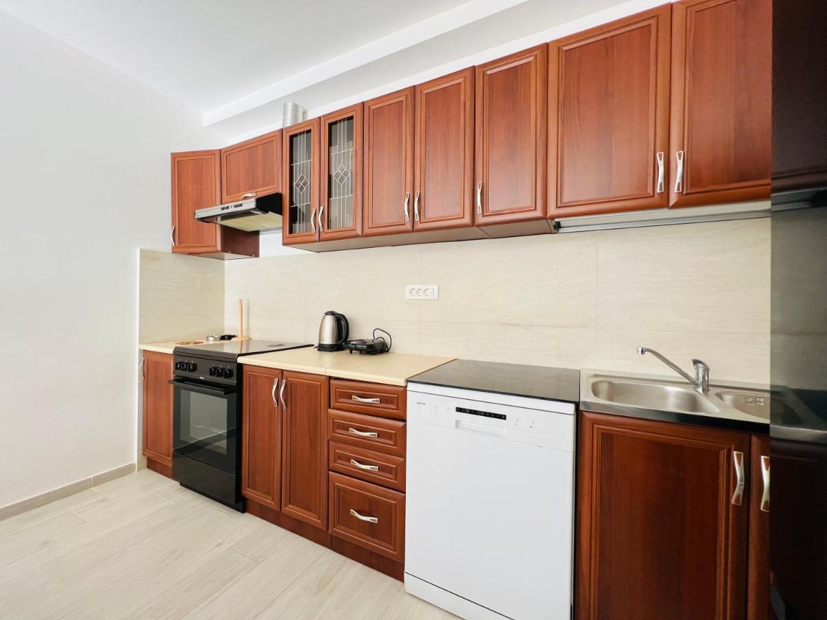 Apartment With Terrace And Private Parking Kotor Ngoại thất bức ảnh