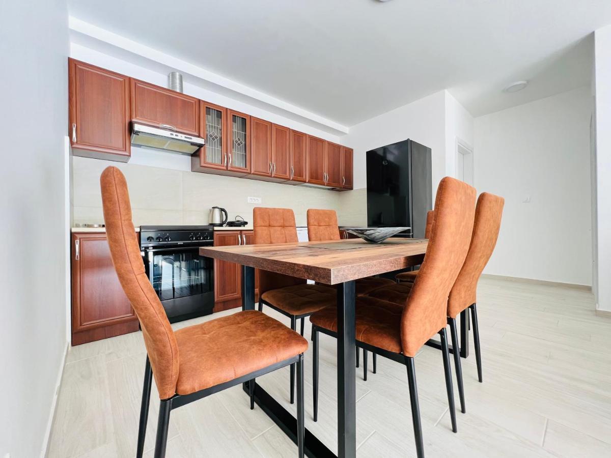 Apartment With Terrace And Private Parking Kotor Ngoại thất bức ảnh