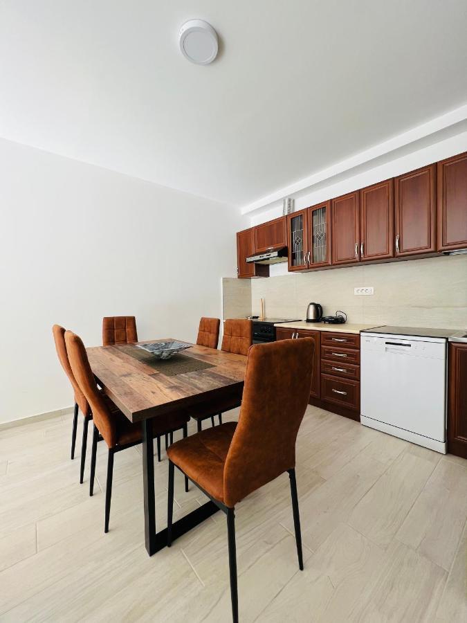 Apartment With Terrace And Private Parking Kotor Ngoại thất bức ảnh